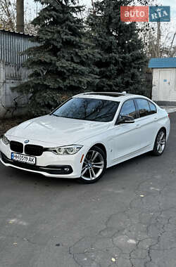 Седан BMW 3 Series 2017 в Одесі