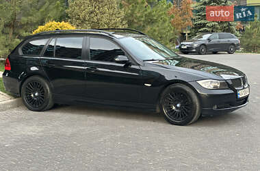 Универсал BMW 3 Series 2007 в Киеве