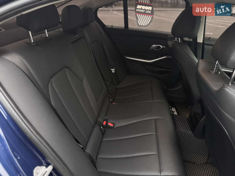 Седан BMW 3 Series 2021 в Днепре
