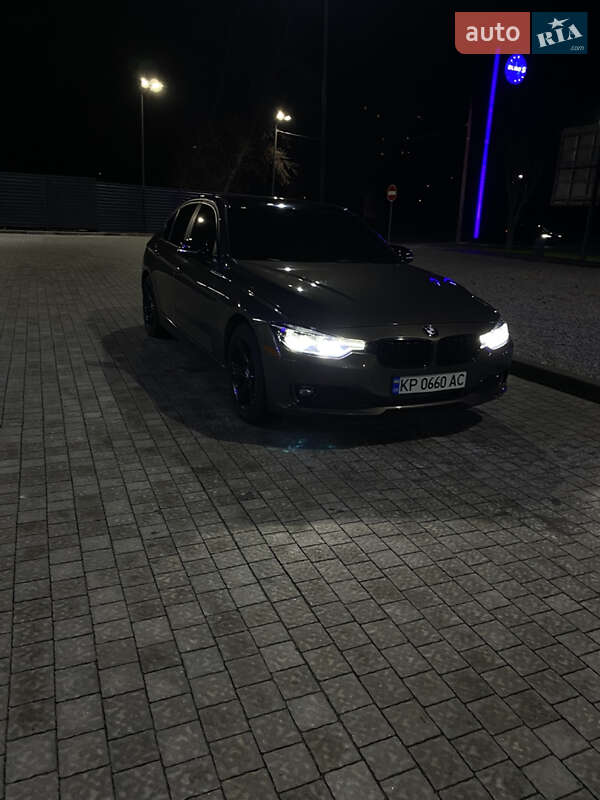 Седан BMW 3 Series 2014 в Запорожье
