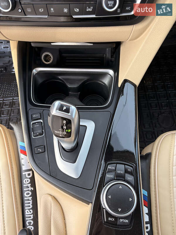 Седан BMW 3 Series 2014 в Запорожье