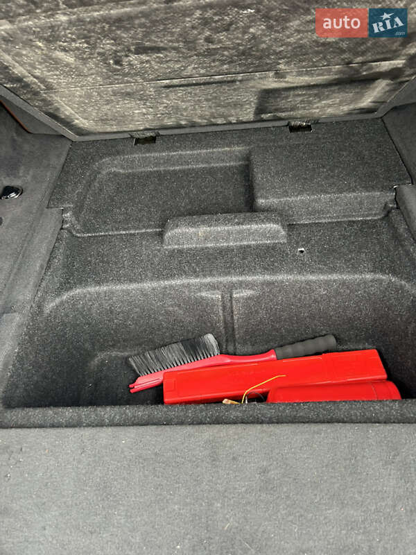 Универсал BMW 3 Series 2016 в Киеве