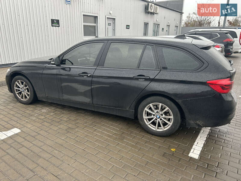 Универсал BMW 3 Series 2016 в Киеве