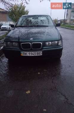 Седан BMW 3 Series 1997 в Здолбунове