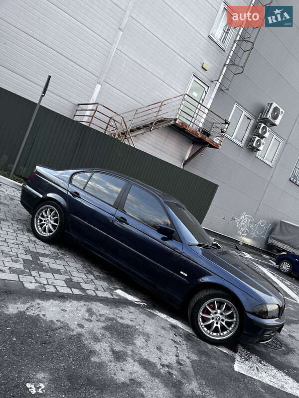 Седан BMW 3 Series 1998 в Львове