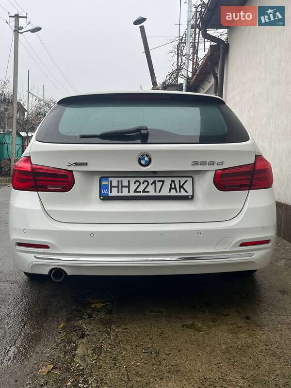 Универсал BMW 3 Series 2015 в Одессе