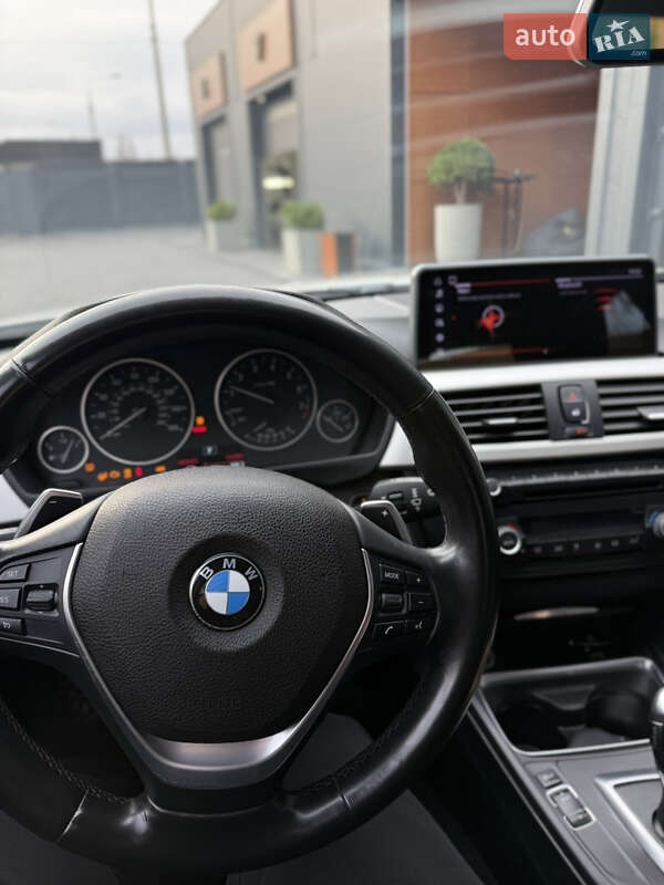 Седан BMW 3 Series 2013 в Киеве