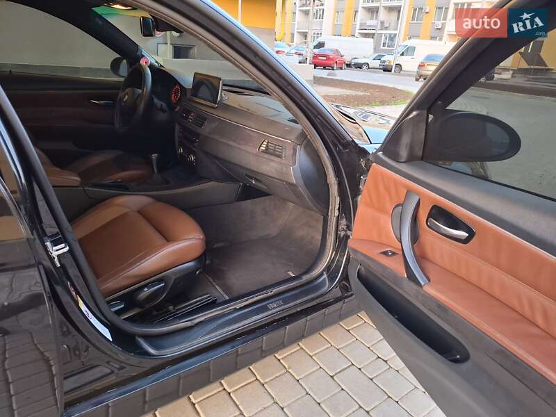 Универсал BMW 3 Series 2007 в Одессе