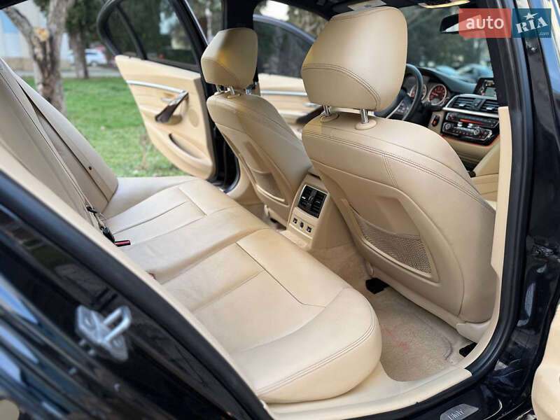 Седан BMW 3 Series 2016 в Каменец-Подольском