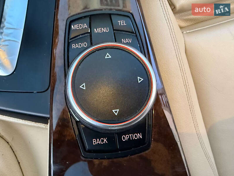 Седан BMW 3 Series 2016 в Каменец-Подольском