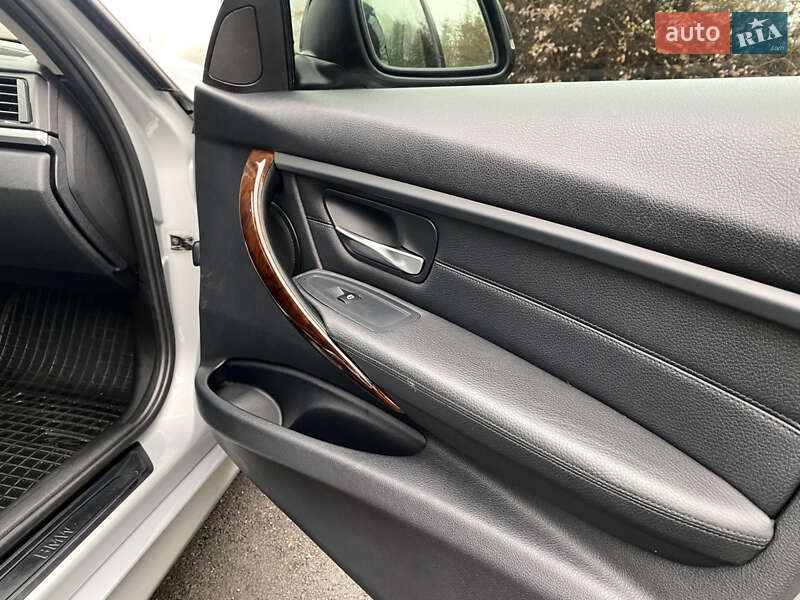 Седан BMW 3 Series 2012 в Ивано-Франковске фото 31 Седан BMW 3 Series 2012 в Ивано-Франковске