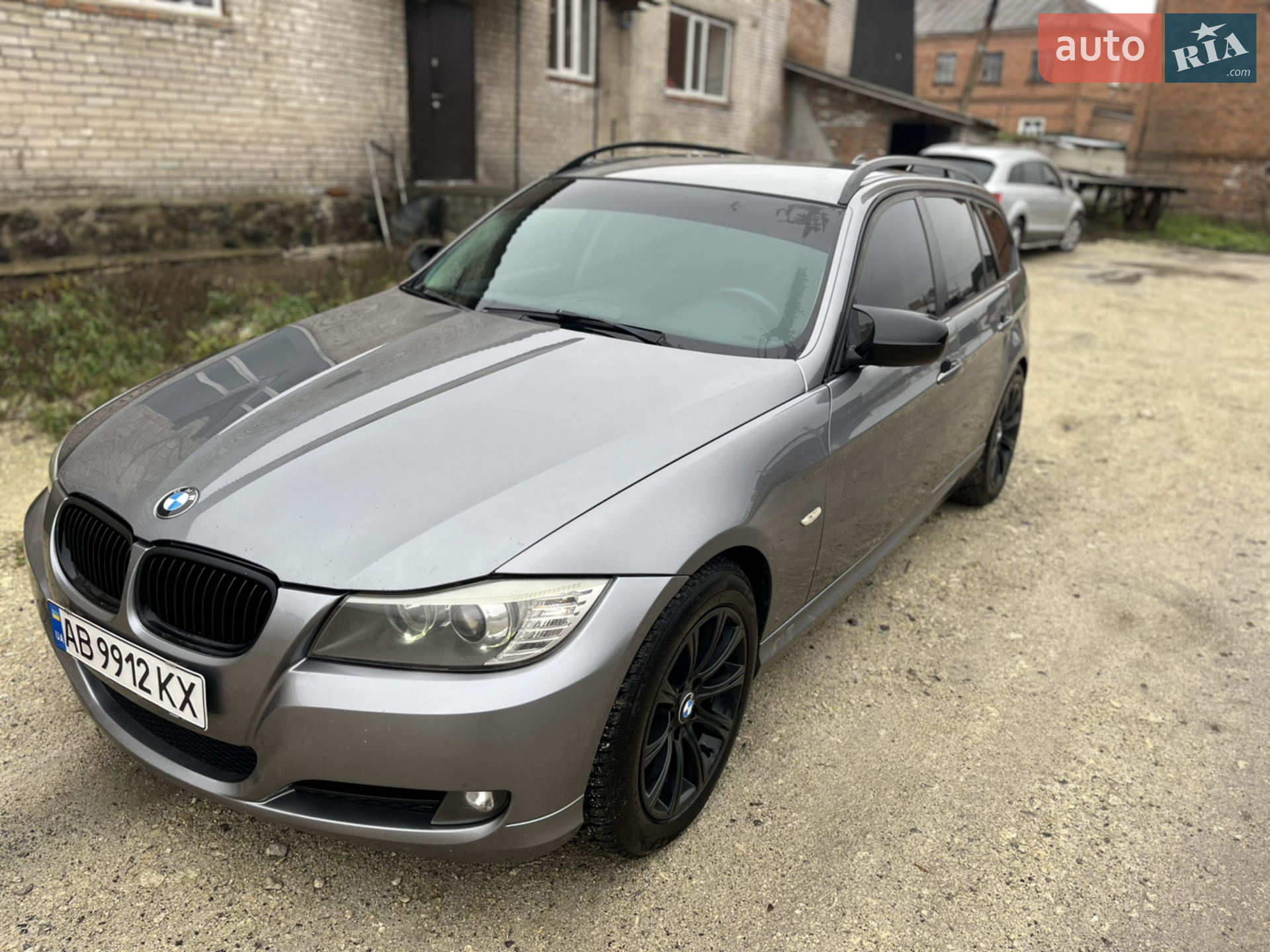 2010 BMW 3er - мініатюра 9