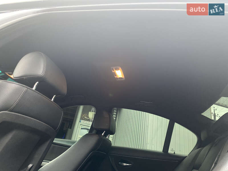 Седан BMW 3 Series 2005 в Тульчине