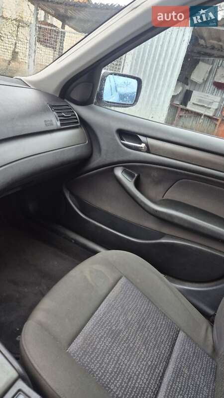 Универсал BMW 3 Series 2003 в Берестечку
