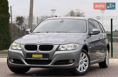Универсал BMW 3 Series 2010 в Киеве