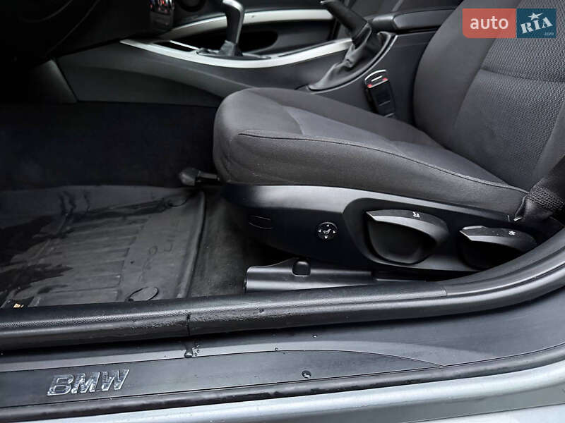 Универсал BMW 3 Series 2010 в Киеве