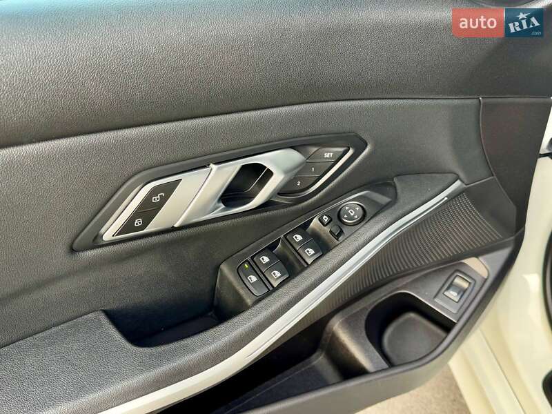 Седан BMW 3 Series 2020 в Киеве фото 39 Седан BMW 3 Series 2020 в Киеве
