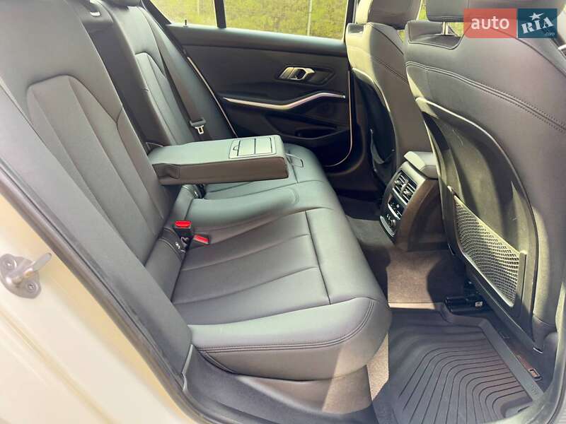 Седан BMW 3 Series 2020 в Киеве фото 49 Седан BMW 3 Series 2020 в Киеве