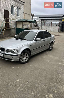 Седан BMW 3 Series 2003 в Киеве