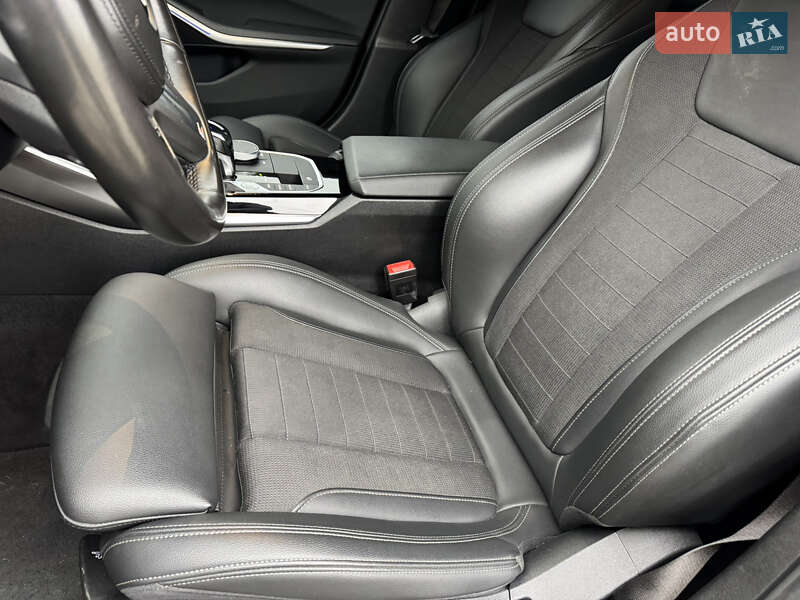 Седан BMW 3 Series 2020 в Стрые