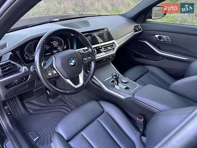 Седан BMW 3 Series 2021 в Одессе
