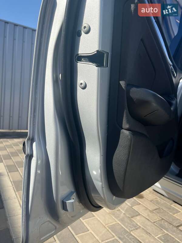 Седан BMW 3 Series 2004 в Нежине фото 8 Седан BMW 3 Series 2004 в Нежине