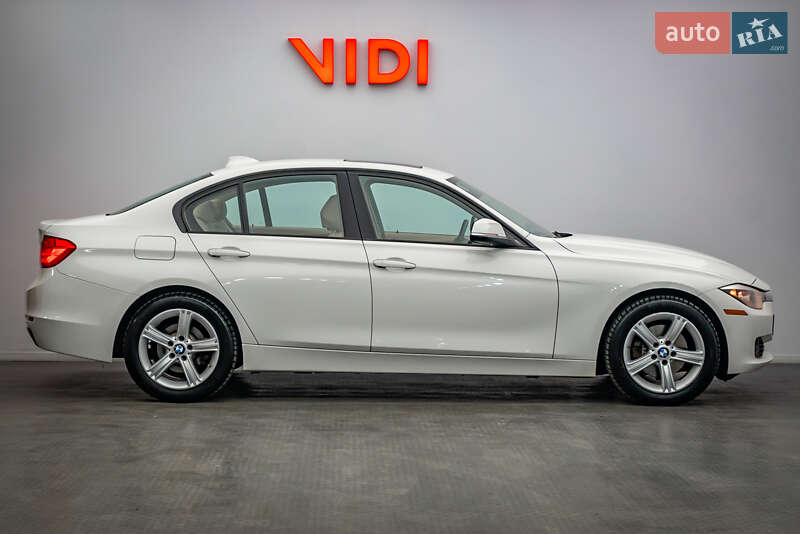 Седан BMW 3 Series 2012 в Киеве