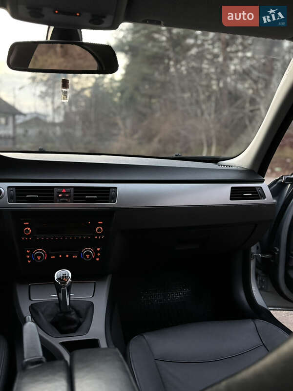 Седан BMW 3 Series 2007 в Чернігові