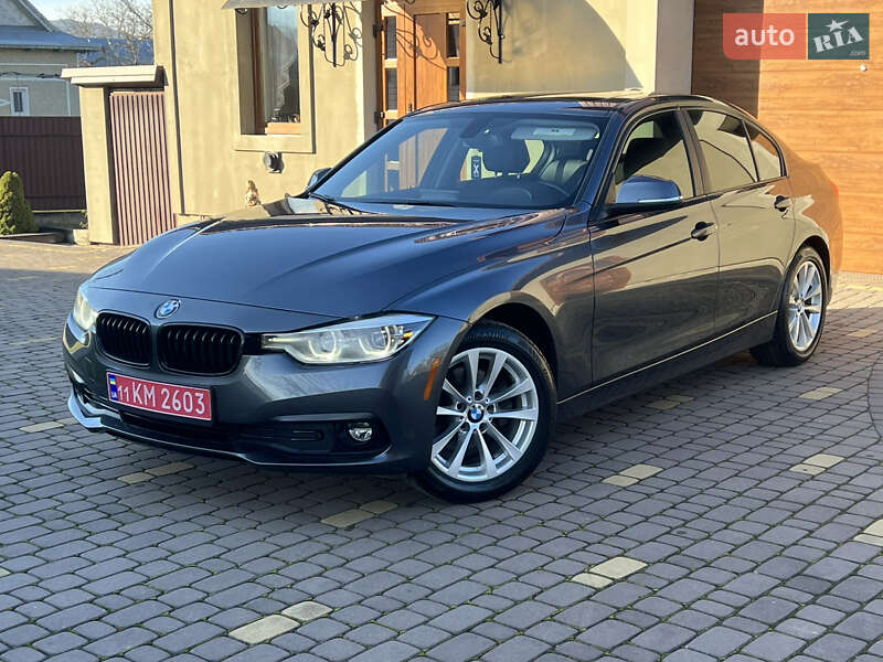 Седан BMW 3 Series 2017 в Косові