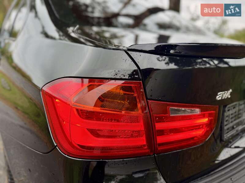 Седан BMW 3 Series 2013 в Киеве