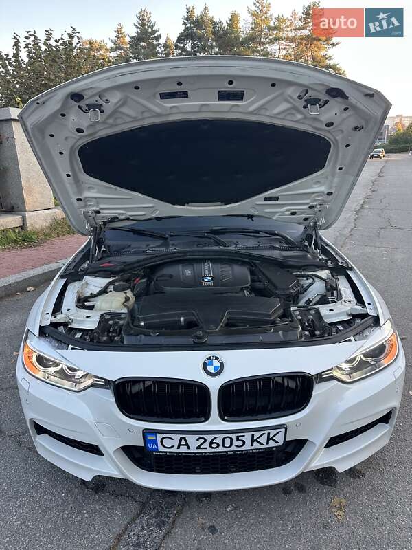 Седан BMW 3 Series 2013 в Умани