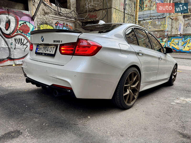 Седан BMW 3 Series 2012 в Одессе