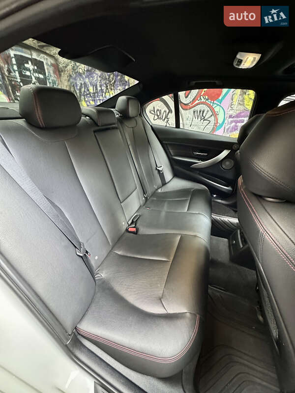 Седан BMW 3 Series 2012 в Одессе