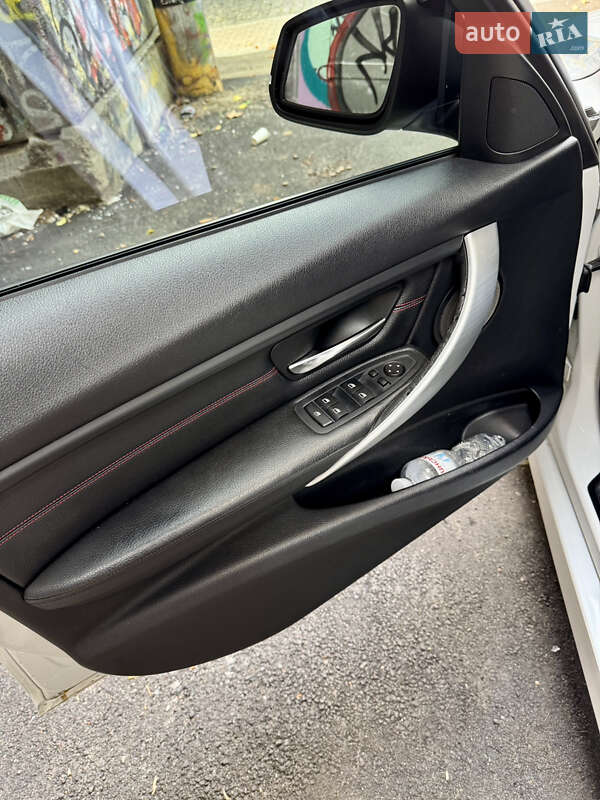 Седан BMW 3 Series 2012 в Одессе
