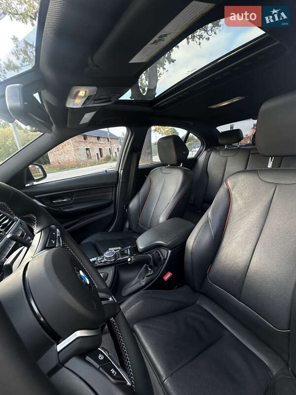 Седан BMW 3 Series 2015 в Львове