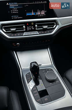 Седан BMW 3 Series 2022 в Києві