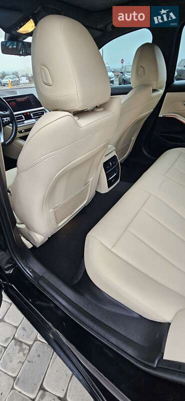 Седан BMW 3 Series 2021 в Харькове