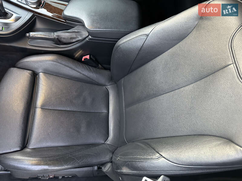 Седан BMW 3 Series 2014 в Києві