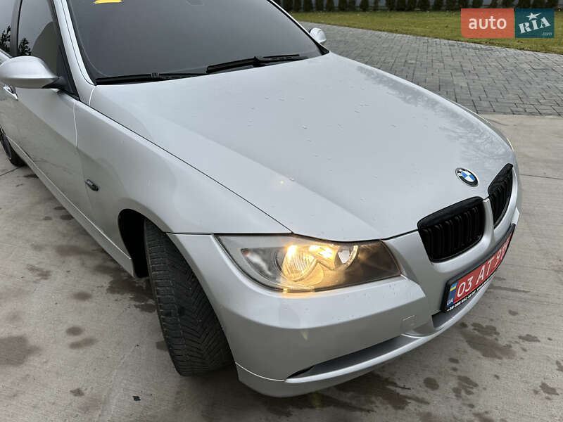 Универсал BMW 3 Series 2005 в Луцке