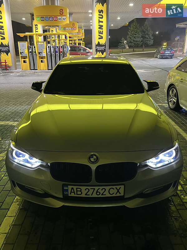 Седан BMW 3 Series 2012 в Києві