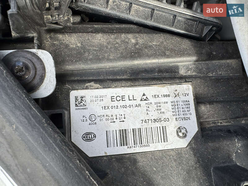 Седан BMW 3 Series 2017 в Хмельницком