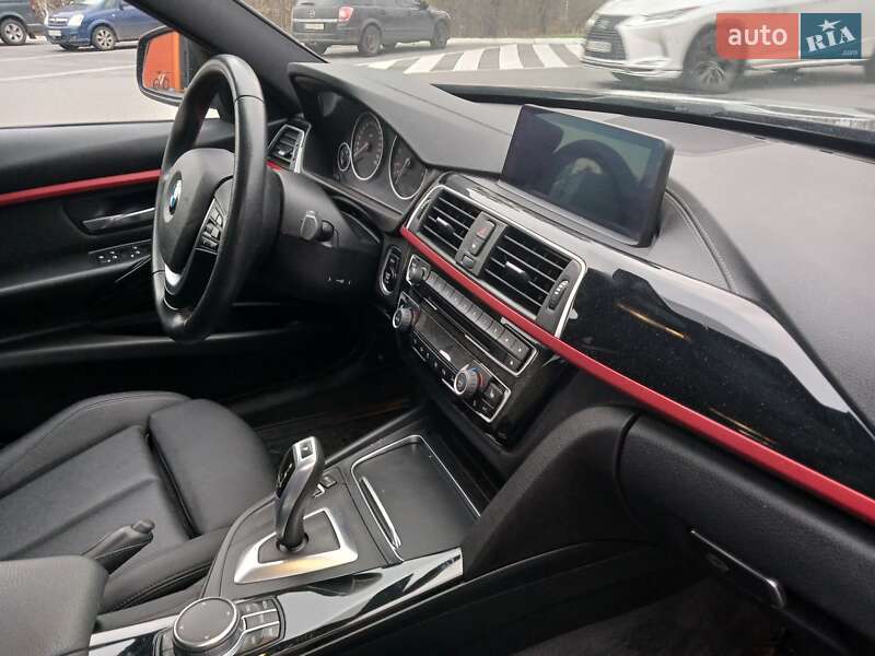 Седан BMW 3 Series 2017 в Киеве