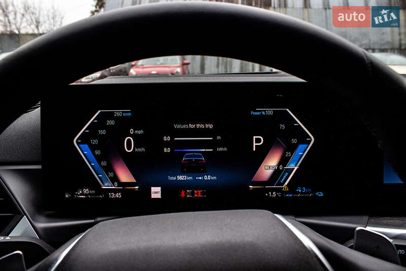 Седан BMW 3 Series 2022 в Львові