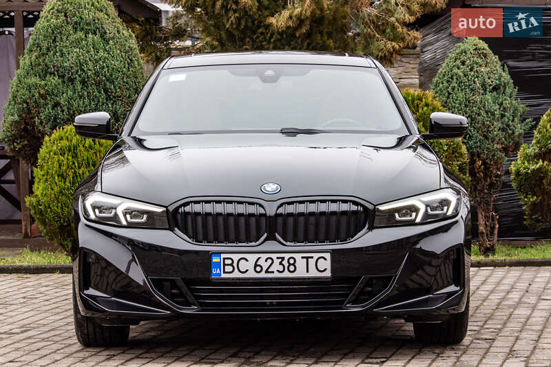 Седан BMW 3 Series 2022 в Львові