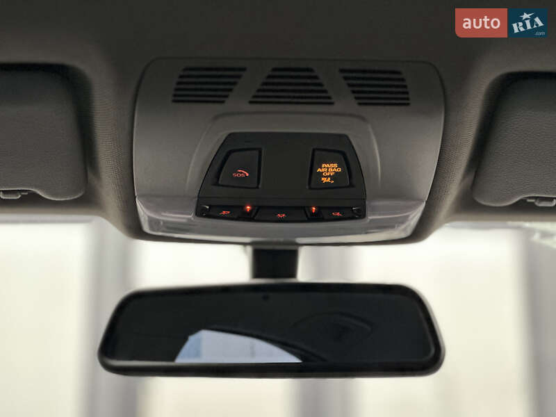 Седан BMW 3 Series 2015 в Кременчуге