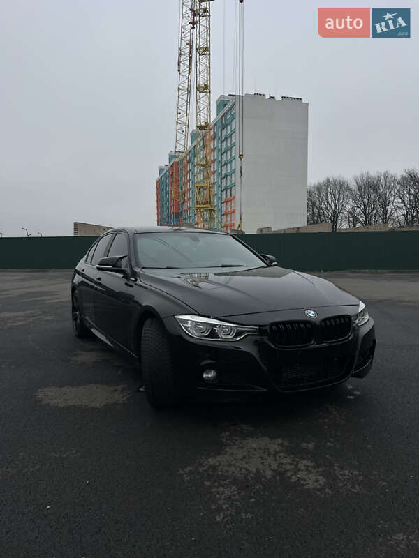 BMW 3 Series 2016