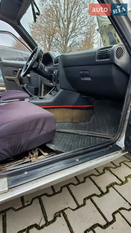 BMW 3 Series 1987 VIN WBAAC510701758724 фото оголошення 8 з 49
