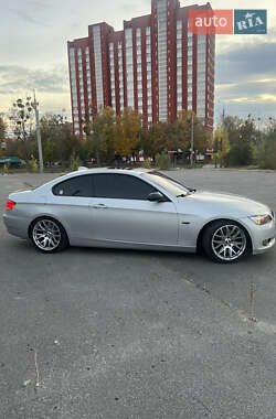Купе BMW 3 Series 2009 в Харькове