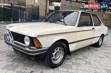 Седан BMW 3 Series 1983 в Харькове