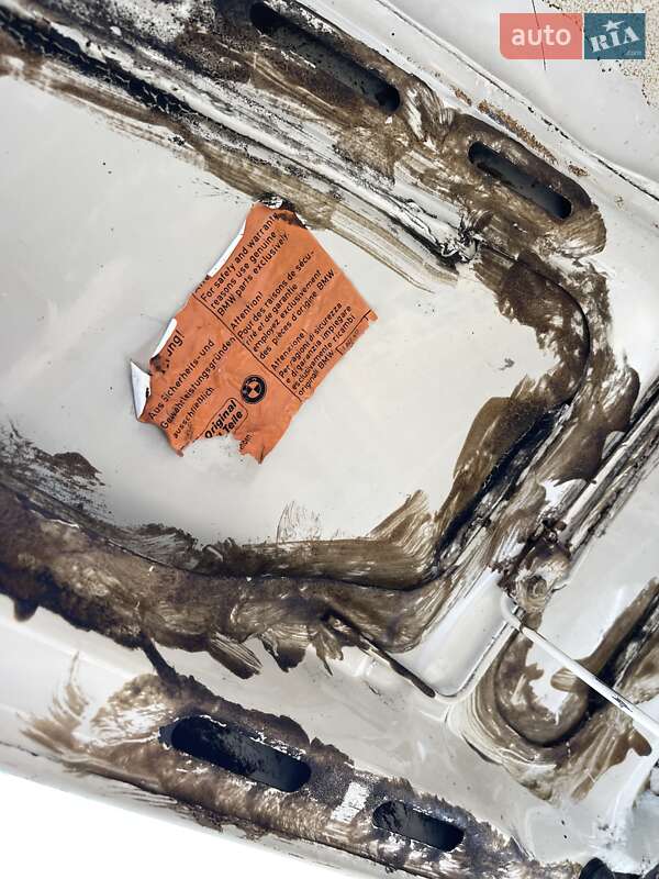 Седан BMW 3 Series 1983 в Харькове